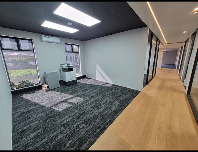 320M² OFFICE TO LET IN RIVONIA